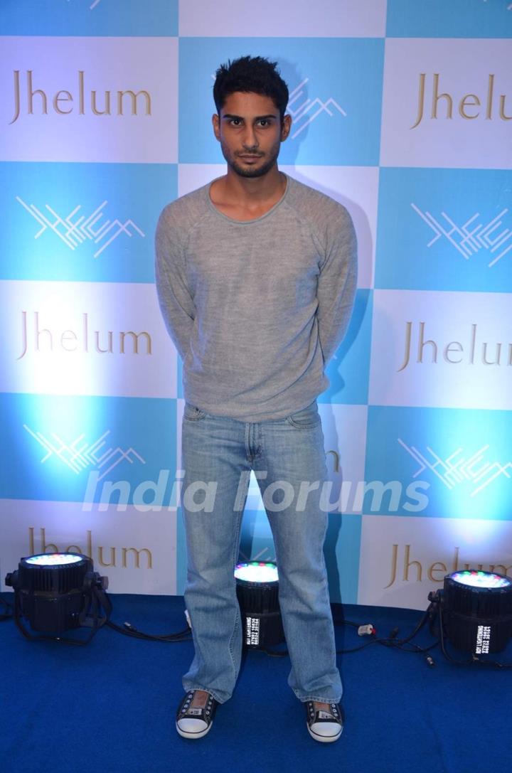 Prateik Babbar at Jhelum Store Launch