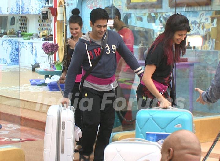 Bigg Boss Nau Day 5 - Aman Verma and Kishwer Merchantt