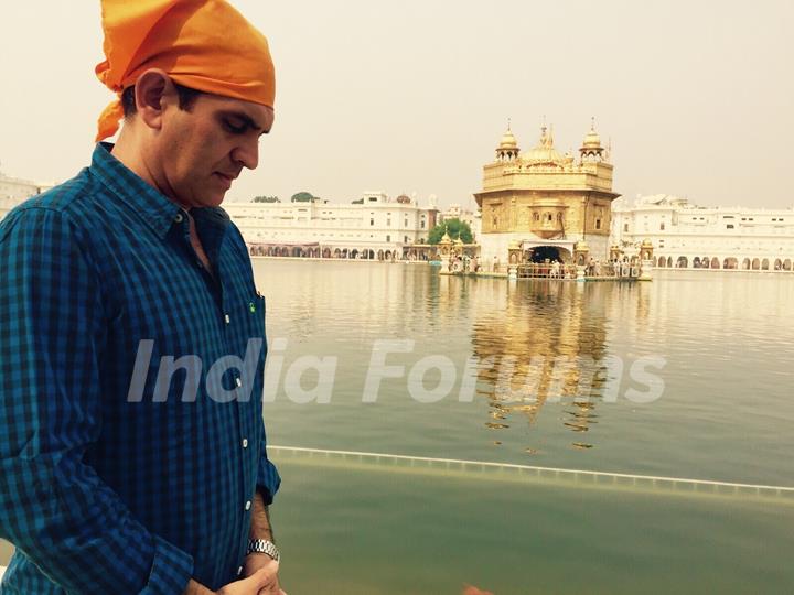 Omung Kumar Visits Omung Kumar Visits Golden Temple During his Research for His Sarabjit Biopic