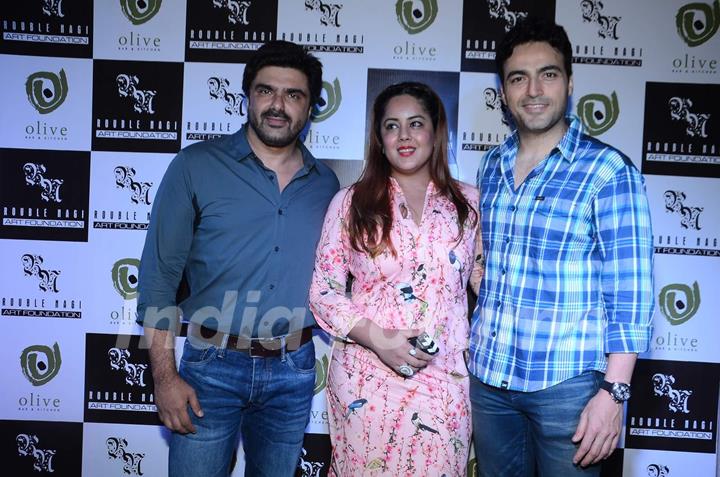 Ayaz Khan and Sameer Soni at Rouble Nagi's Art Exhibition