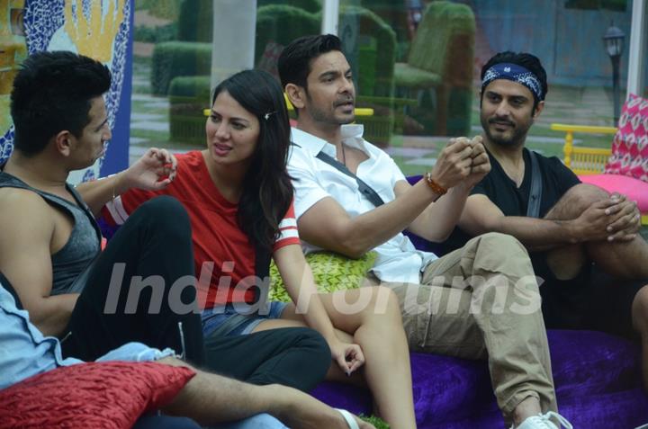 Bigg Boss Nau Day 15 - Prince Narula, Rochelle Rao, Keith Sequeira and Vikas Bhalla