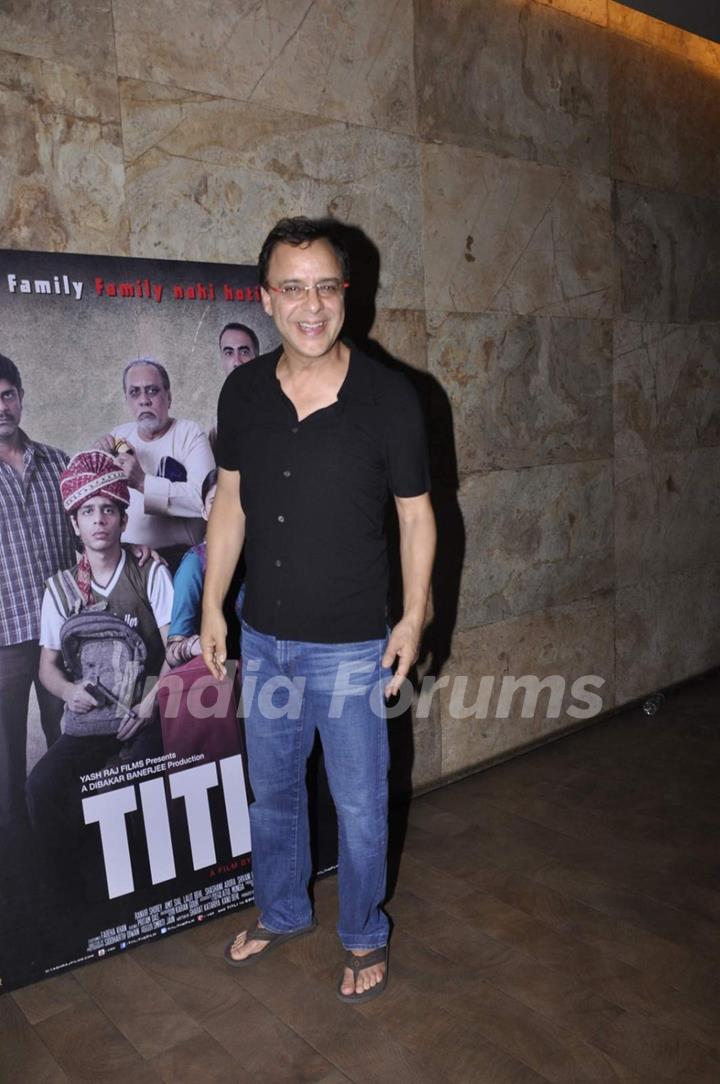 Vidhu Vinod Chopra Attends Special Screening of 'Titli'