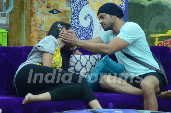 Bigg Boss Nau: Day 18 - Keith Sequeira and Rochelle Rao