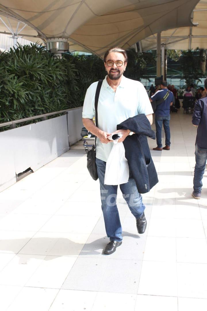 Kabir Bedi Snapped at Airport