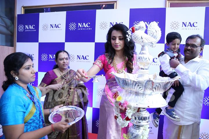 Trisha Krishnan Inaugurates NAC Jewellers