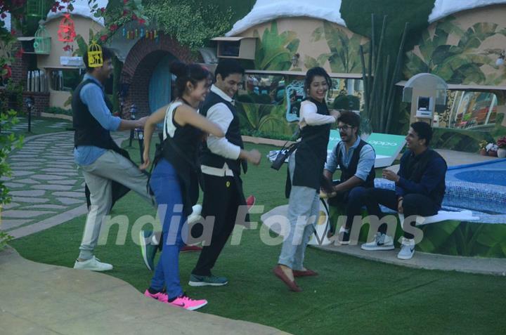 Bigg Boss Nau Day 23 - Contestants Enjoying the moment