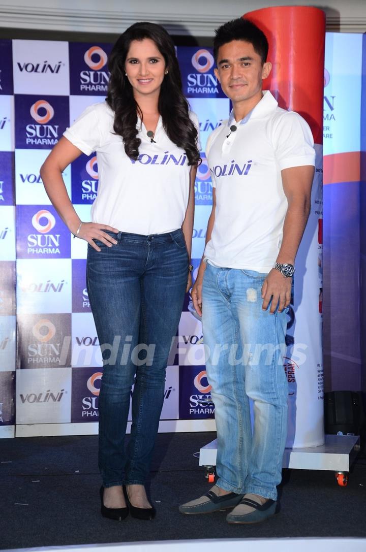 Sania Mirza and Sunil Chhetri at Volini Press Meet