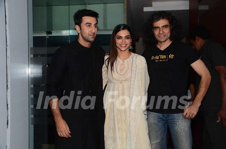 Imtiaz Ali, Ranbir Kapoor and Deepika Padukone at Team Tamasha's Dinner Party