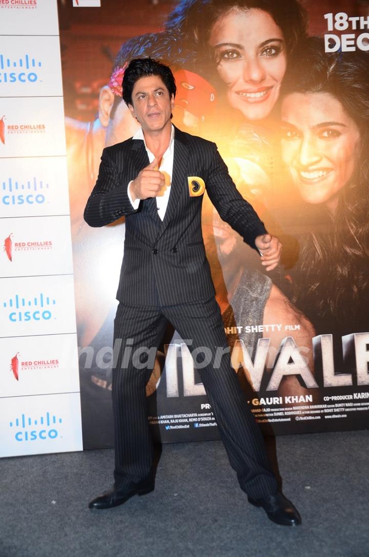 SRK at Trailer Launch of 'Dilwale'