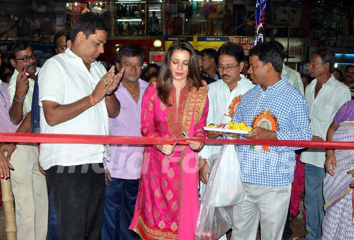 Neelam at 'Kali' Puja in Kolkata