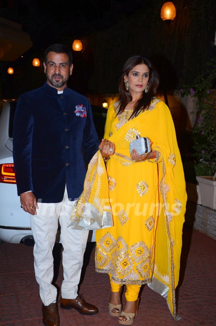 Ronit Roy with his Wife at Ekta Kapoor's Diwali Bash