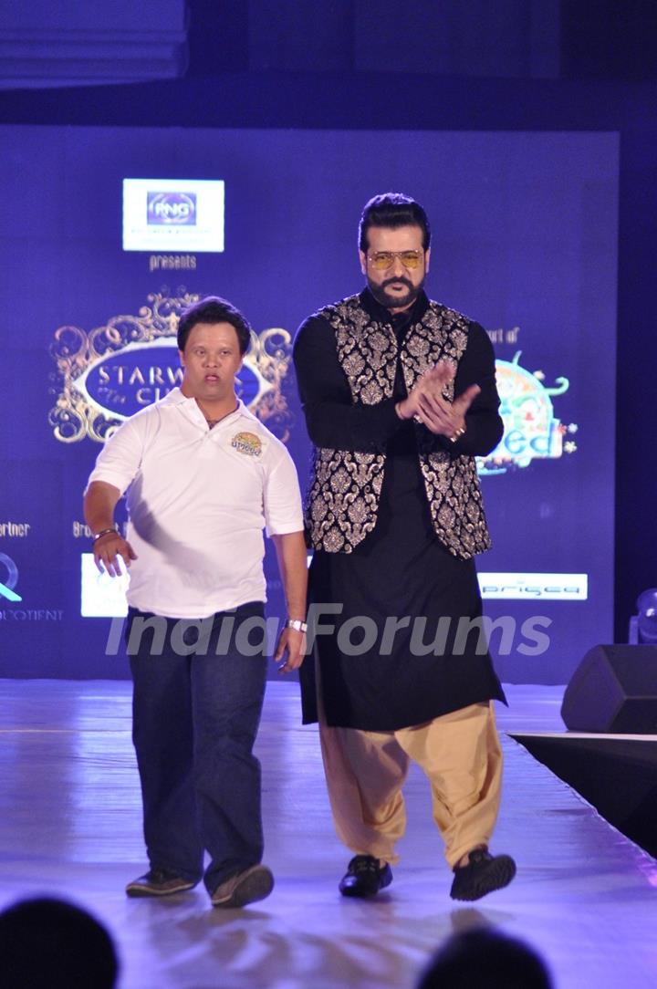 Armaan Kohli at Manali Jagtap's Fashion Show