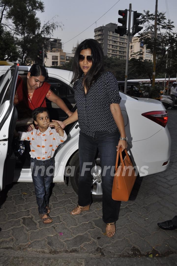 Konkona Sen Sharma with her kid at Aaradhya Bachchan's Birthday Bash