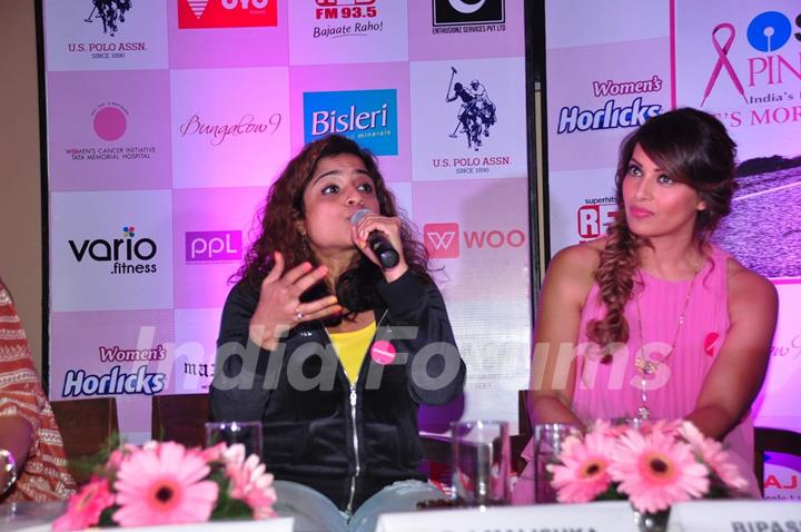 Malishka and Bipasha at Pinkathon Press Meet