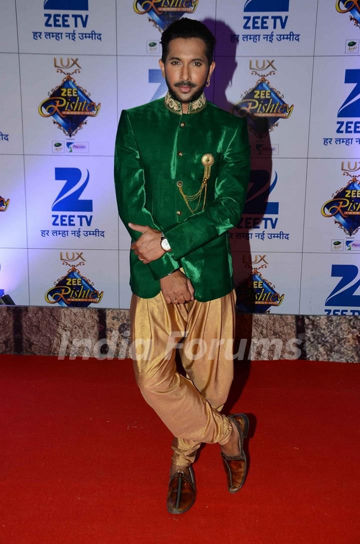 Terence Lewis at Zee Rishtey Awards 2015