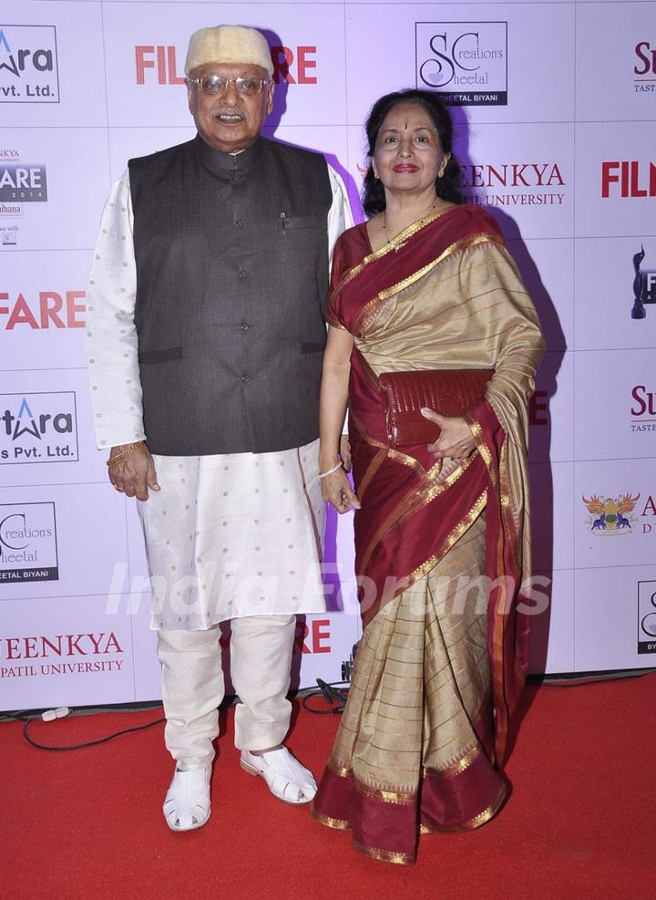 Kiran Shantaram at Filmfare Awards - Marathi 2015