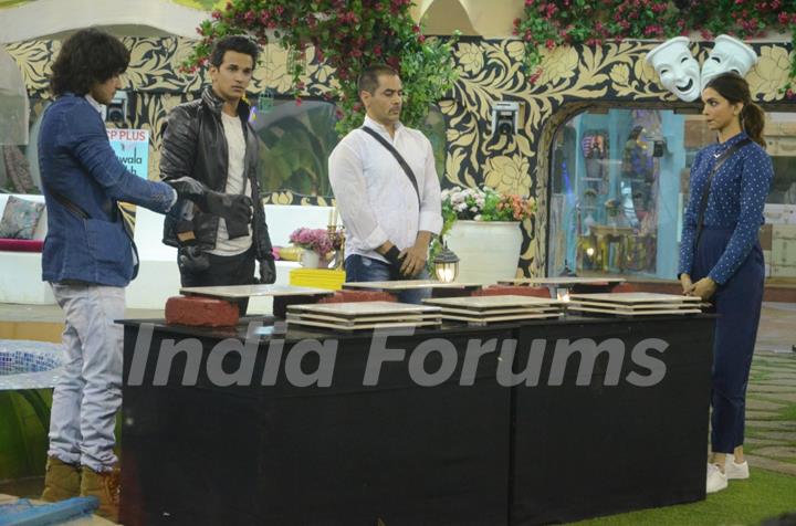 Men of the Bigg Boss 9 House Try to Woo Deepika Padukone