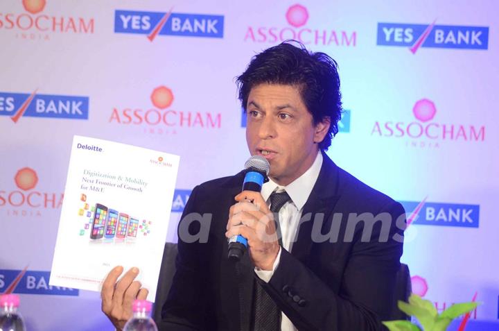 &quot;Baadshah of Bollywood&quot; at Launch of Yes Bank Book 'Coffee Table'