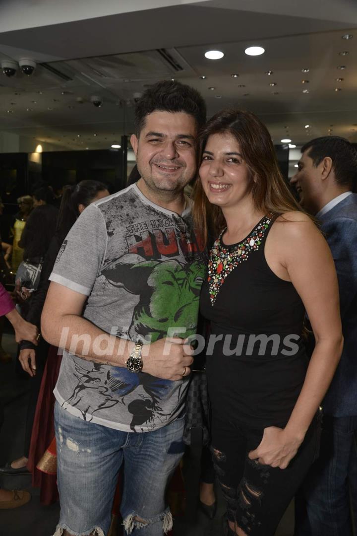 Dabboo Ratnani and his Wife at Shaheen Abbas Collection Launch at Gehna