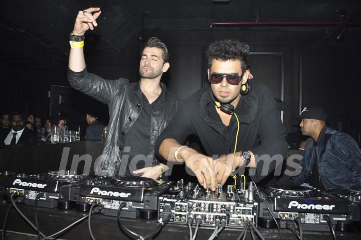 Neil Nitin Mukesh at Afrojack's Bash