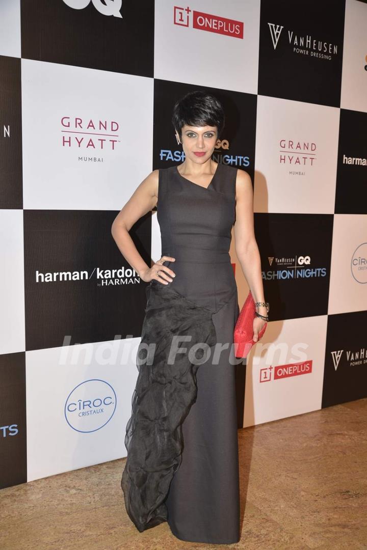 Mandira Bedi Sizzles at GQ Fashion Night