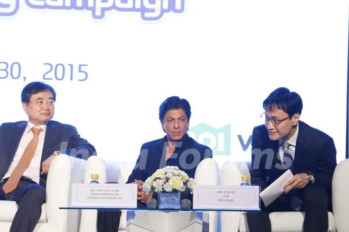 Shah Rukh khan at Launch of 'Safe Move' Traffic Safety Campaign