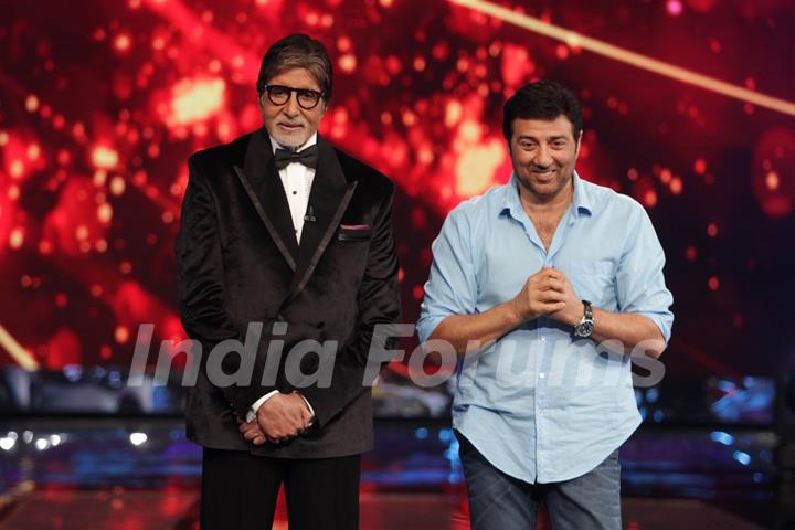 Sunny Deol for promotions of 'Ghayal Once Again' on Aaj Ki Raat Hai Zindagi Show