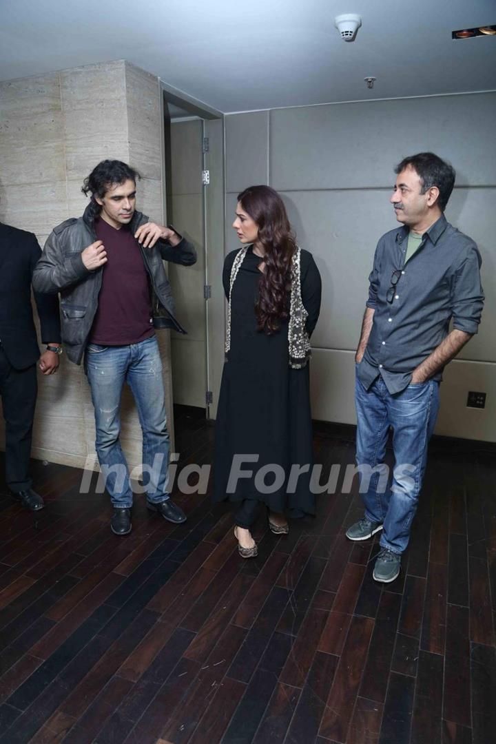 Tabu , Imtiaz Ali and Rajkumar Hirani at Royal Stag Barrel Select: Perfect Stroke 2