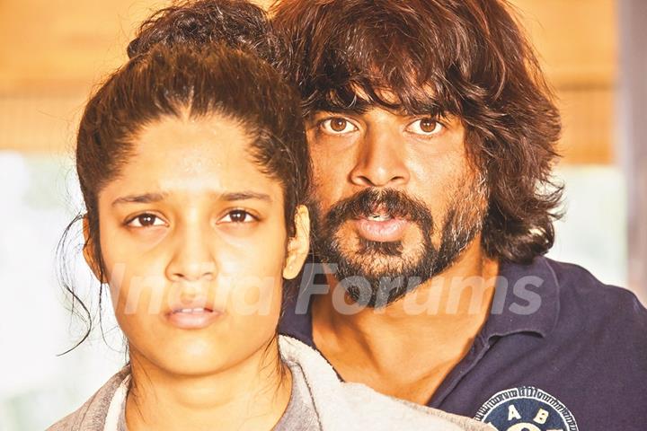 R Madhavan and Ritika in Saala Khadoos