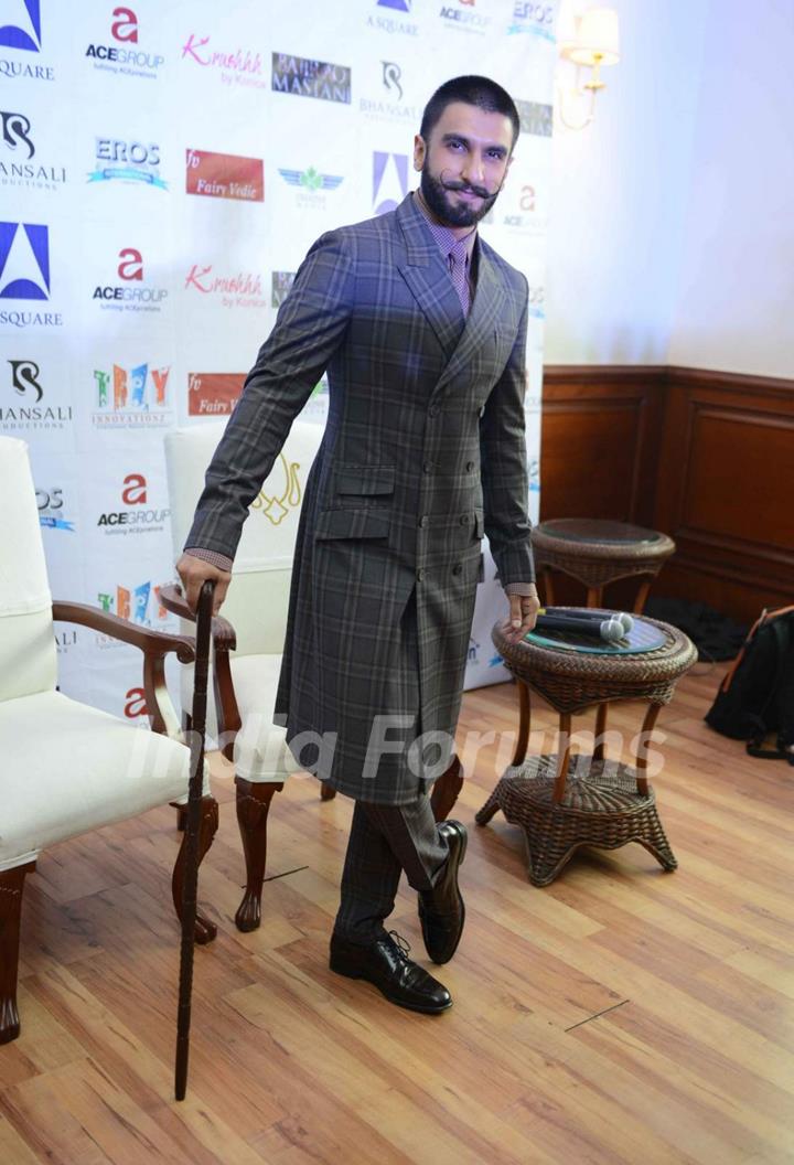 Dashing Ranveer Singh at Press Meet of Bajirao Mastani in Delhi