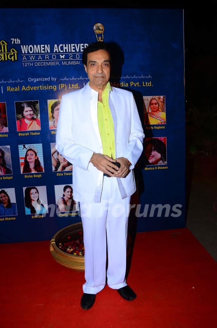 Dheeraj Kumar at Women Achiever Awards