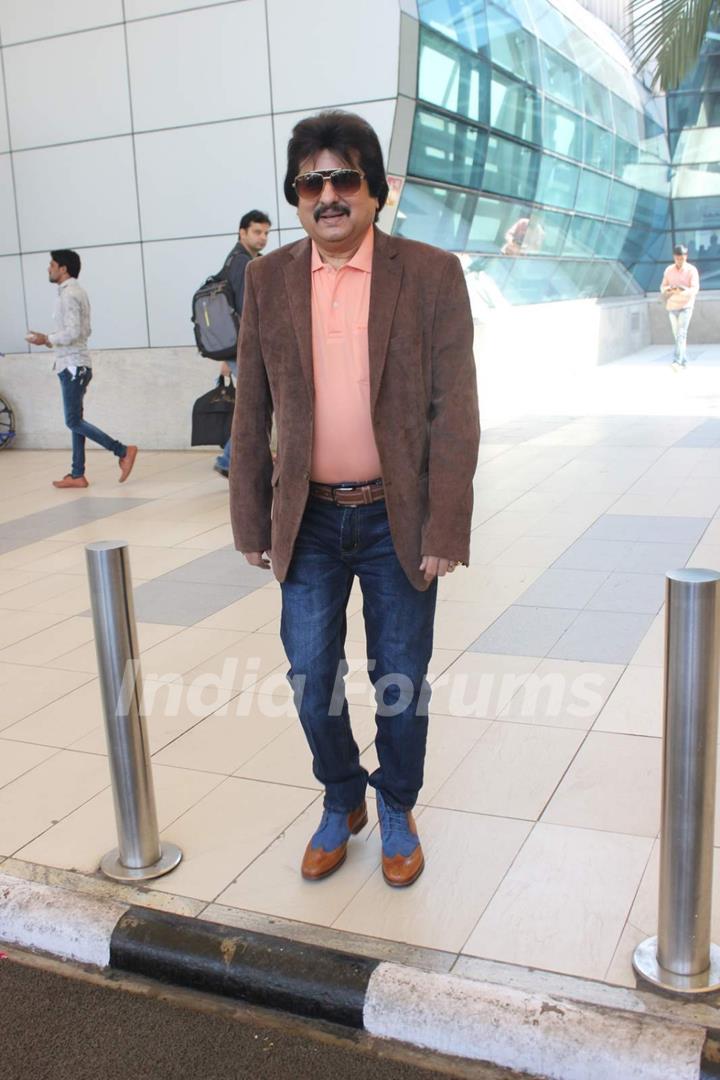 Pankaj Udhas Snapped at Airport