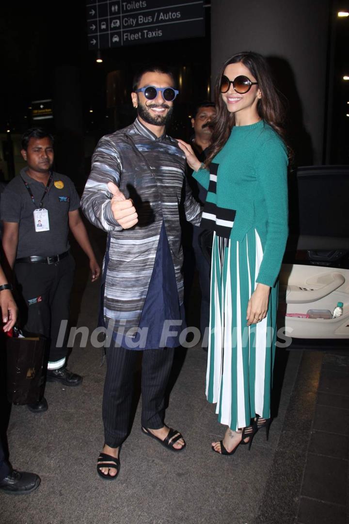 Ranveer Singh and Deepika Padukone Snapped at Airport