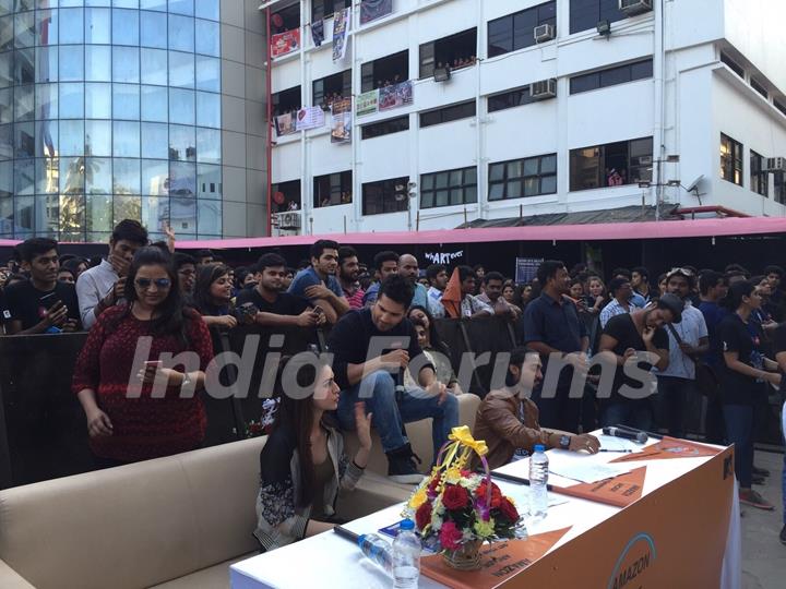 Varun Dhawan, Kriri Sanon and Salman Yusuf Khan at Promotions of Dilwale