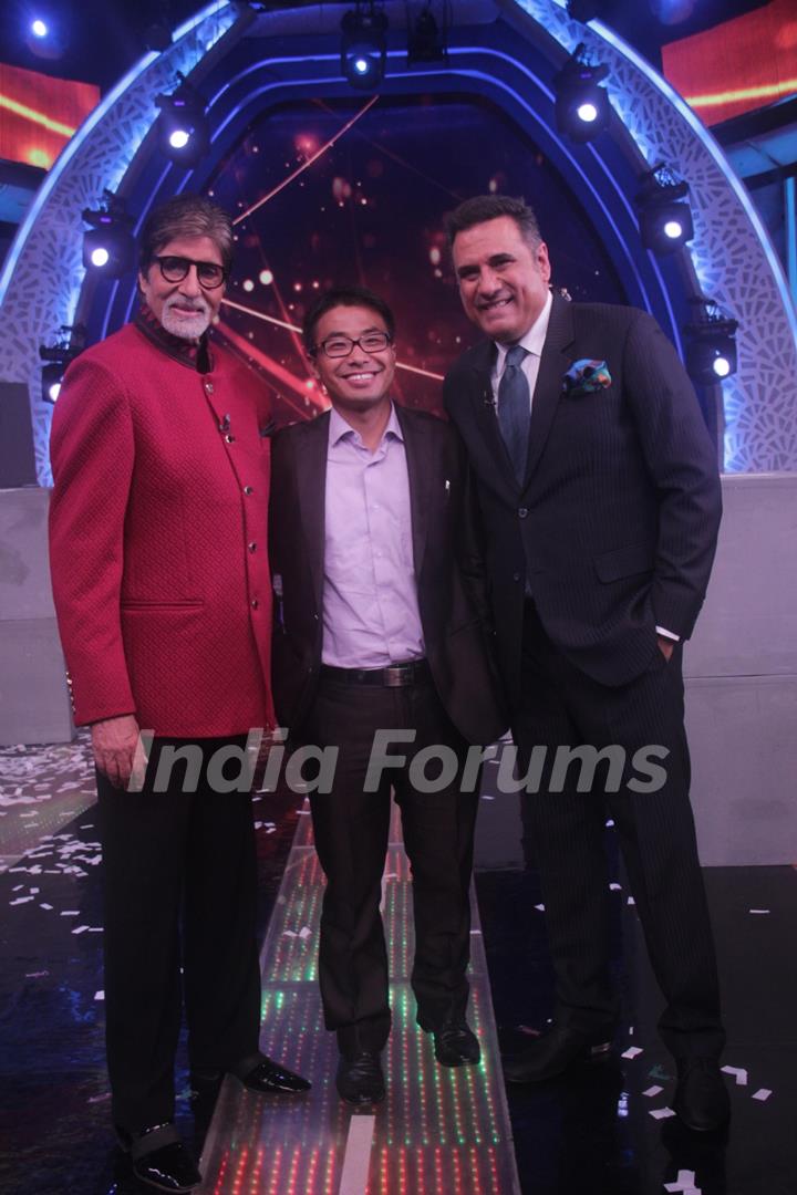 Boman Irani brings on some sunshine for Big B's show 'Aaj Ki Raat Hai Zindagi'