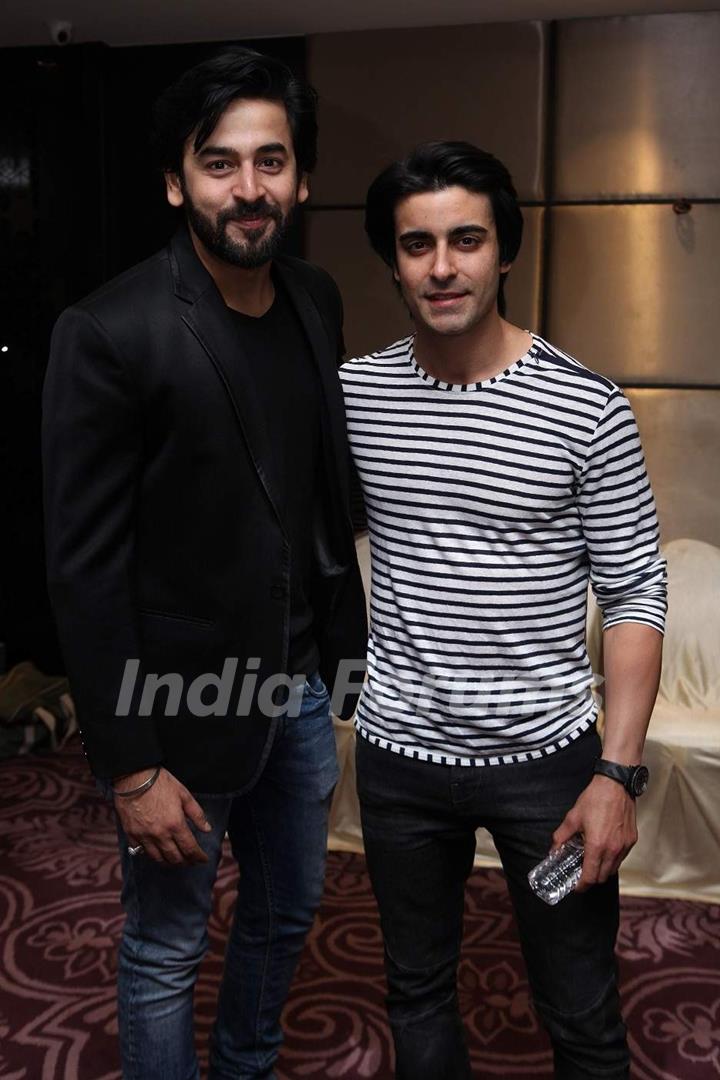 Shashank Vyas and Gautam Rode at at Bikramjeet Kanwarpal Mother's Birthday