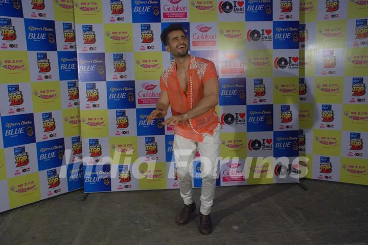 Karan Tacker at Mirchi Top 20 Show