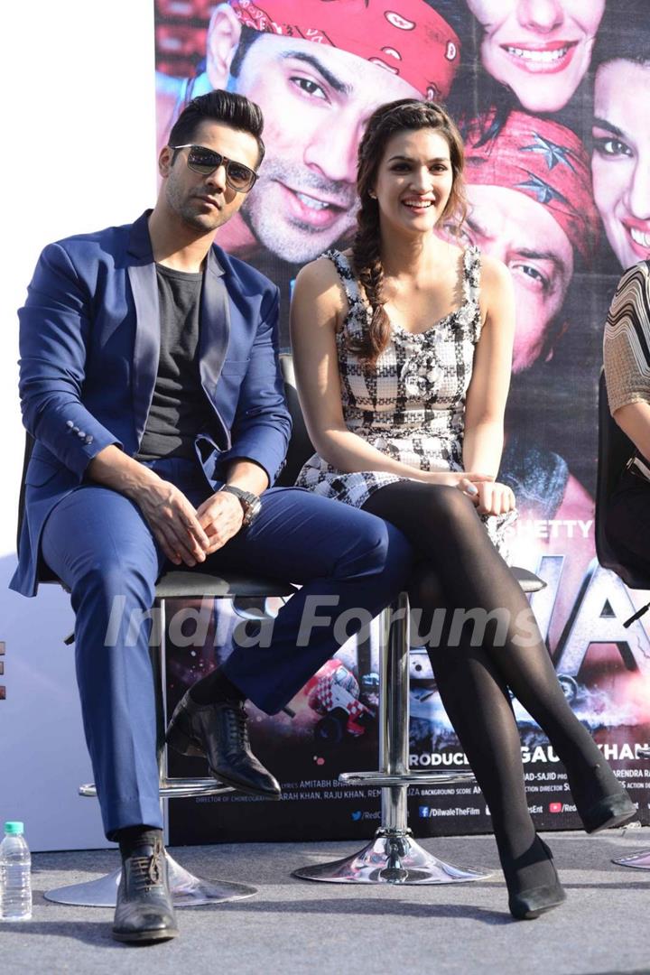 Varun Dhawan and 'Pretty' Kriti Sanon at Press Meet of 'Dilwale' in Delhi