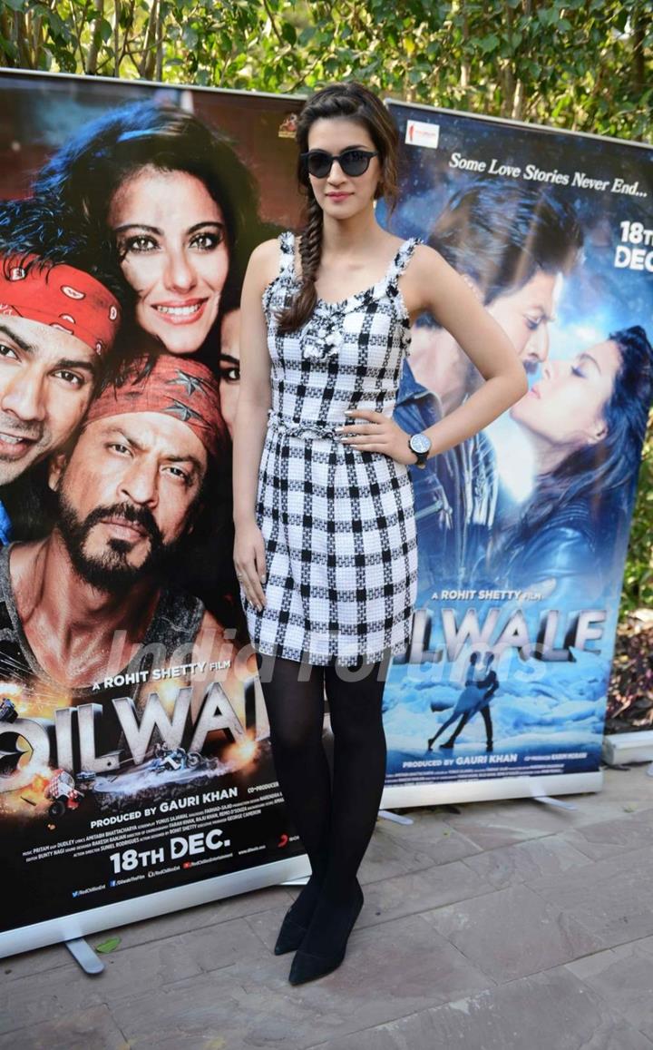 Kriti Sanon at Press Meet of 'Dilwale' in Delhi