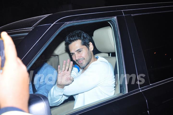 Dino Morea at Shah Rukh Khan's Bash for Dilwale