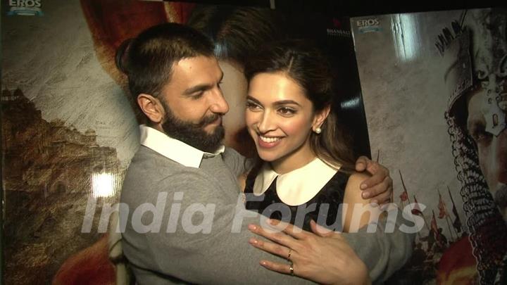 Ranveer Singh gets Romantic with Deepika at a TV Interview for Bajirao Mastani