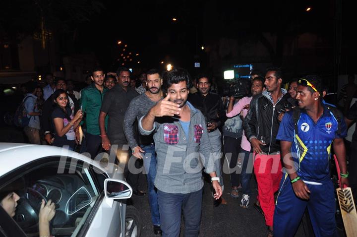 Salman Khan and Nikhil Dwivedi Snapped post Dinner