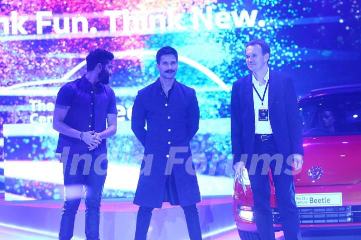 Shahid Kapoor and Kunal Rawal at Volkswagen Car Launch