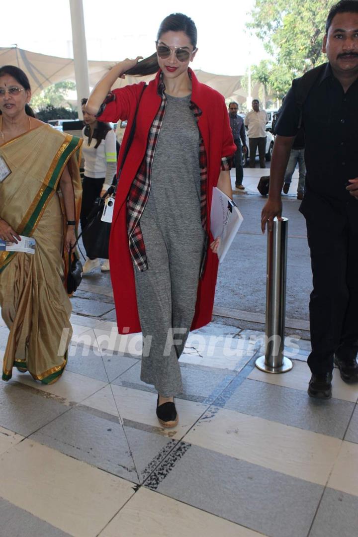 Deepika Padukone Snapped at Airport