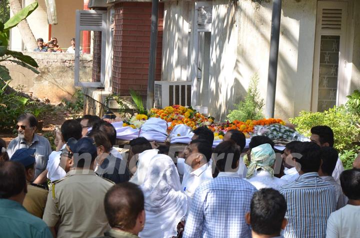 Sadhana Shivdasani's Funeral