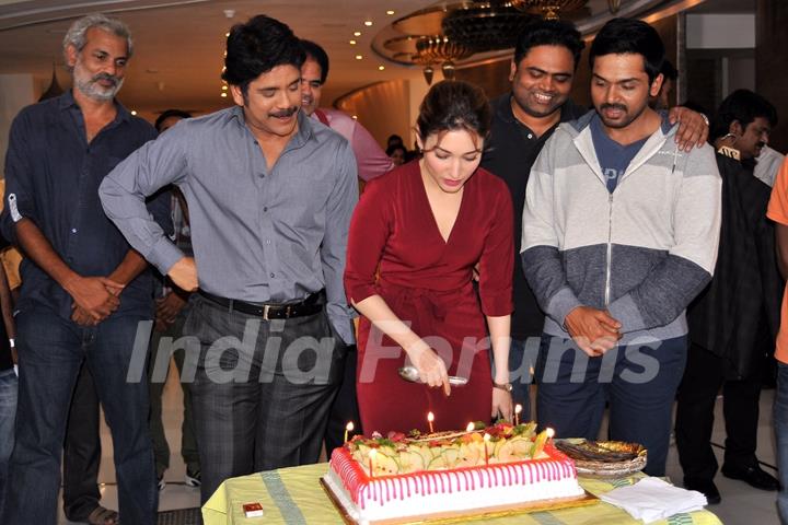 Tammanah cuts her Birthday cake during Celebrations on Oopiri Sets