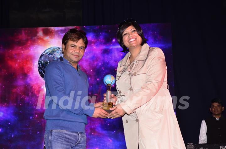 Rajpal Yadav at Mumbai Global Achiever's Award