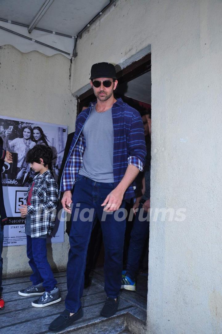 Hrithik Roshan Snapped With Kids at PVR Juhu