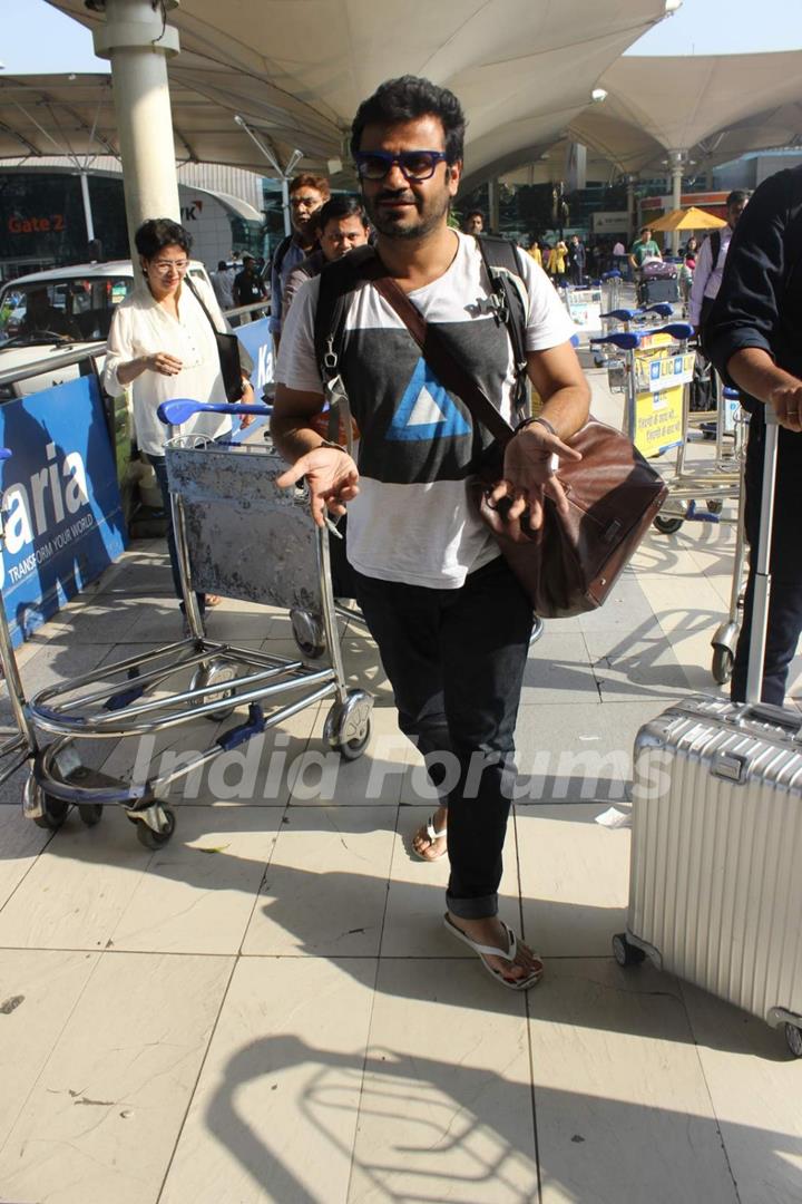 Vikas Bahl Snapped at Airport