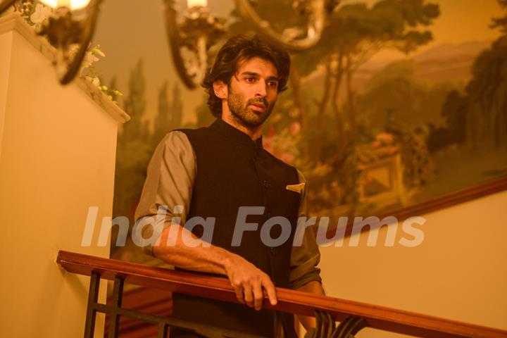 A still of Aditya Roy Kapur in Fitoor